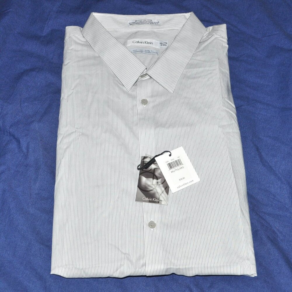 Calvin Klein Men's Body Fit XXL Dress Shirt Pinstripe Long Sleeve Button Up NEW